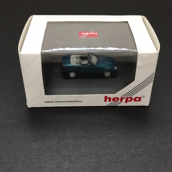 Herpa Mercedes Benz SLK 230 1:87 - Picture 6 of 6